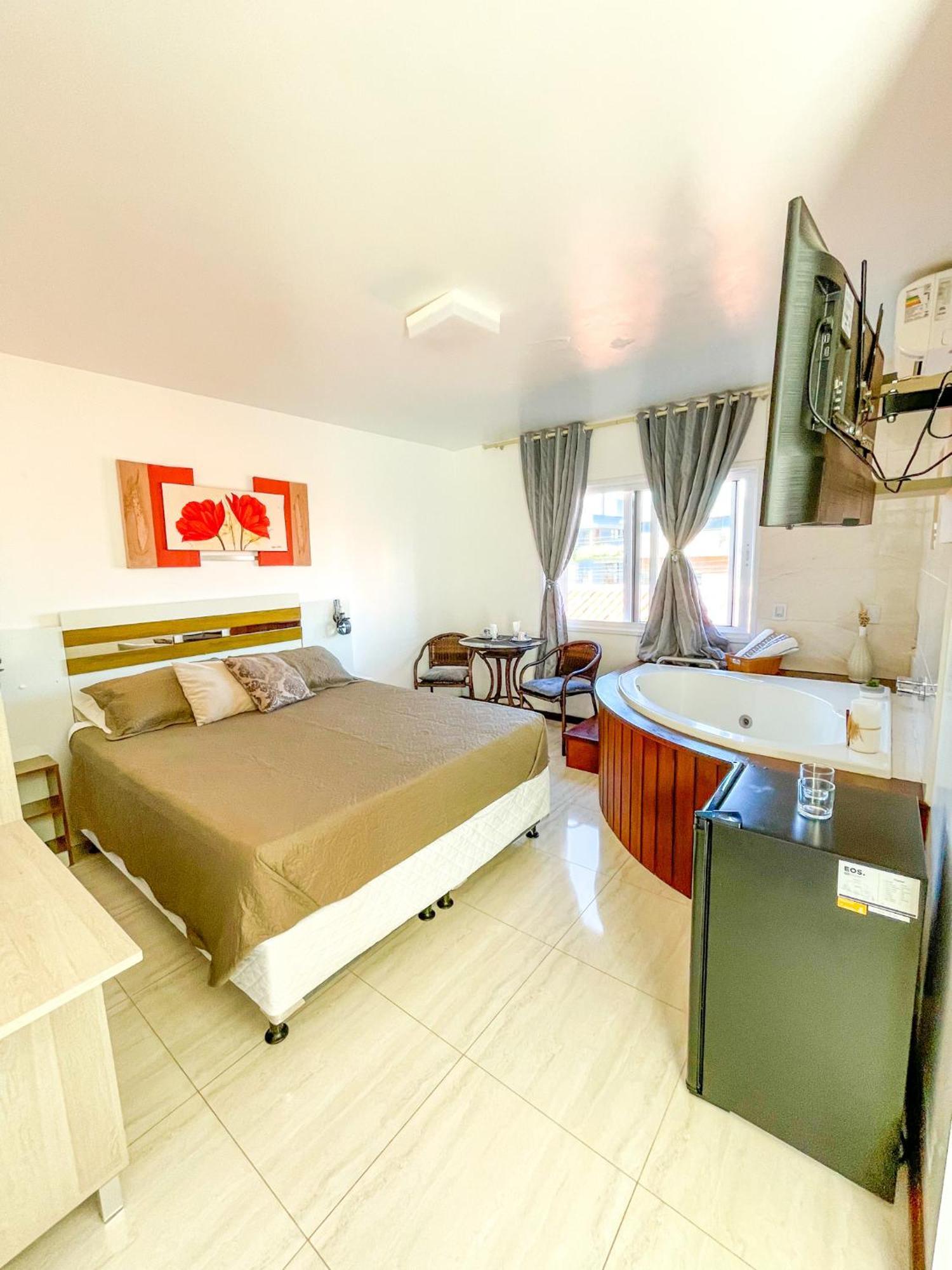 La Plage Residence Гаропаба Экстерьер фото