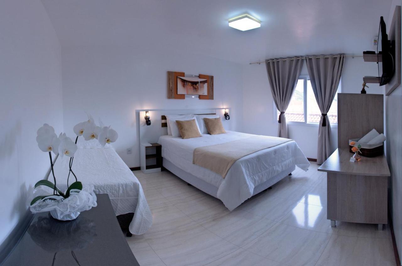 La Plage Residence Гаропаба Экстерьер фото
